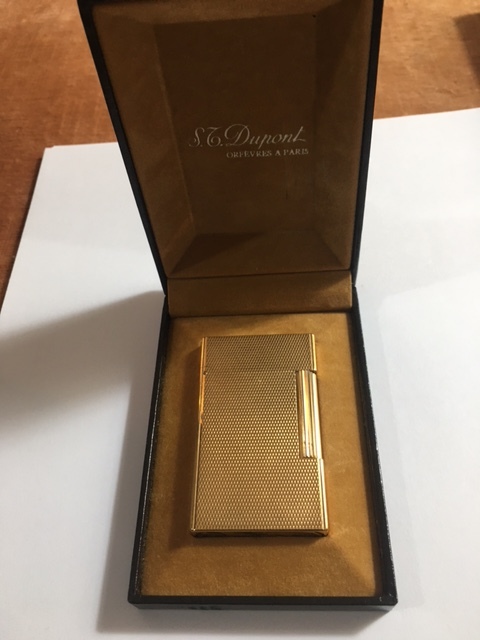 S.T. Dupont lighter gold plated  