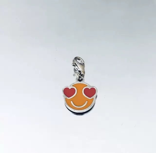 Charm Emoticon Emoji Gesicht mit Herz Augen in 925 Sterling Silber  