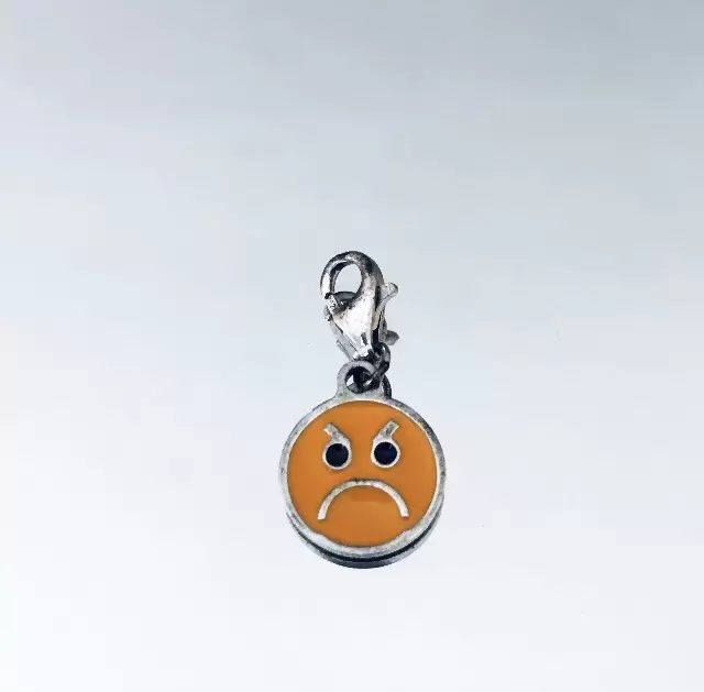 Charm emoticon emoji faccina arrabbiata in argento 925