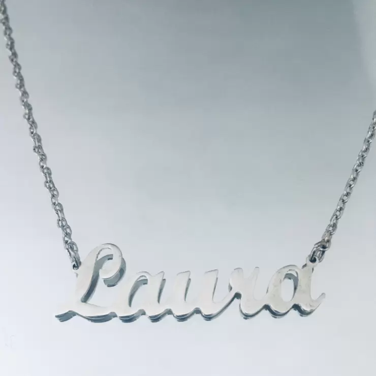 Collana con nome LAURA in argento 925
